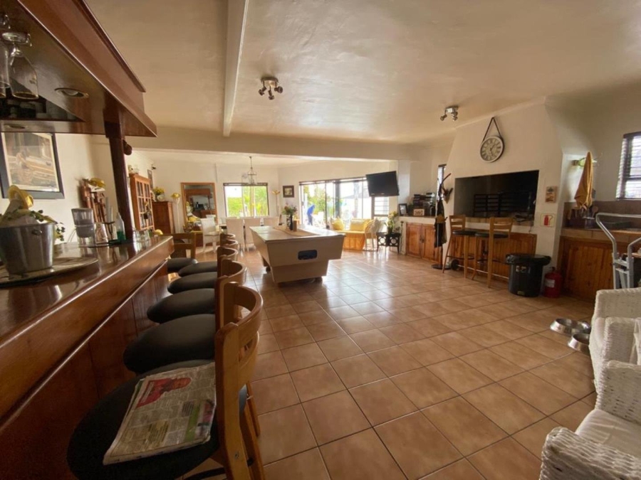 Commercial Property for Sale in Country Club Western Cape